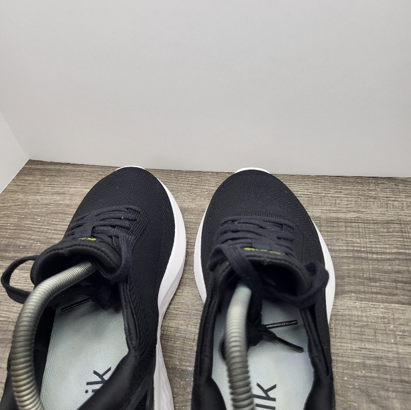 Kizik Athens Black White Hands Free Slip On Athletic Sneaker Shoe Womens Sz 8 - Picture 6 of 10